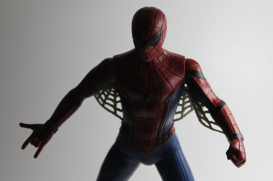 Marvel Figuren Spiderman mit Licht und Sprachausgabe über 30 cm