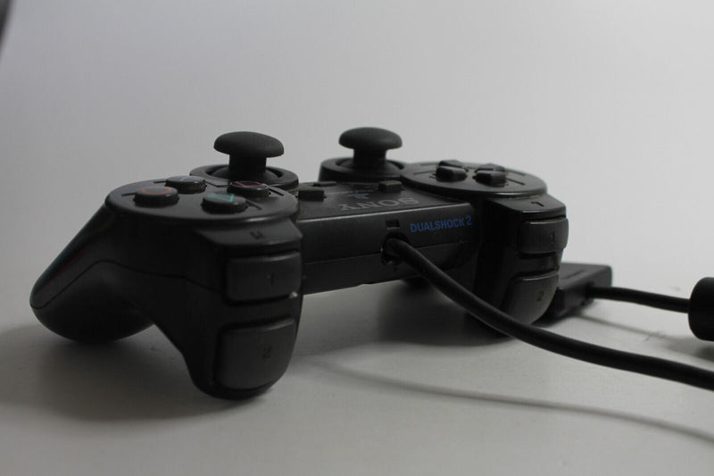 Laden Sie das Bild in Galerie -Viewer, Sony Playstation 2 Spielkonsole - Schwarz (SCPH-30004) mit Controller
