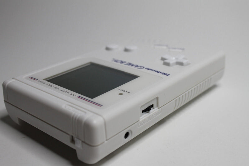 Laden Sie das Bild in Galerie -Viewer, Nintendo Gameboy Classic weiß Handheld mit IPS V5 LCD-Display Mod - TOP Zustand
