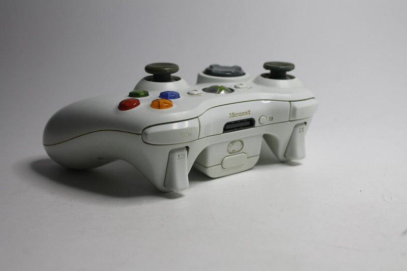 Laden Sie das Bild in Galerie -Viewer, Microsoft Xbox 360 Premium 60GB Weiß Spielekonsole mit 2 Controllern
