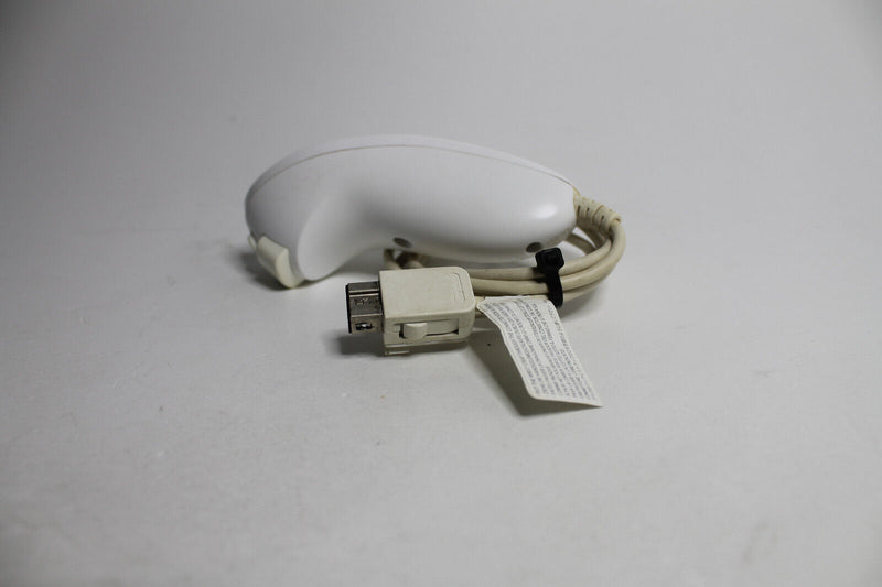 Laden Sie das Bild in Galerie -Viewer, Nintendo Nunchuk (2310566) Navigation Controllers/Nunchucks
