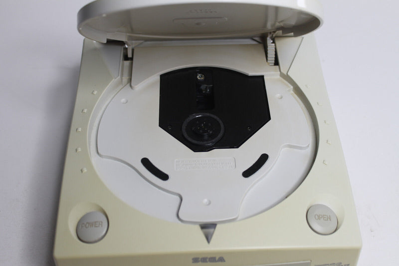 Laden Sie das Bild in Galerie -Viewer, Sega Dreamcast - Konsole inkl. OVP
