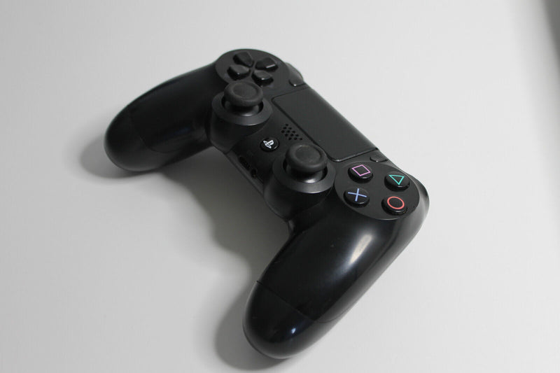 Laden Sie das Bild in Galerie -Viewer, Sony PlayStation 4 Ultimate Player 1TB Spielkonsole - Schwarz
