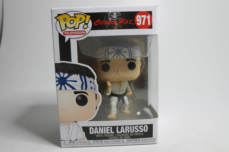Laden Sie das Bild in Galerie -Viewer, POP Television 971 - Daniel Larusso Karate Kid / Cobra Kai - Vinyl Figur Funko
