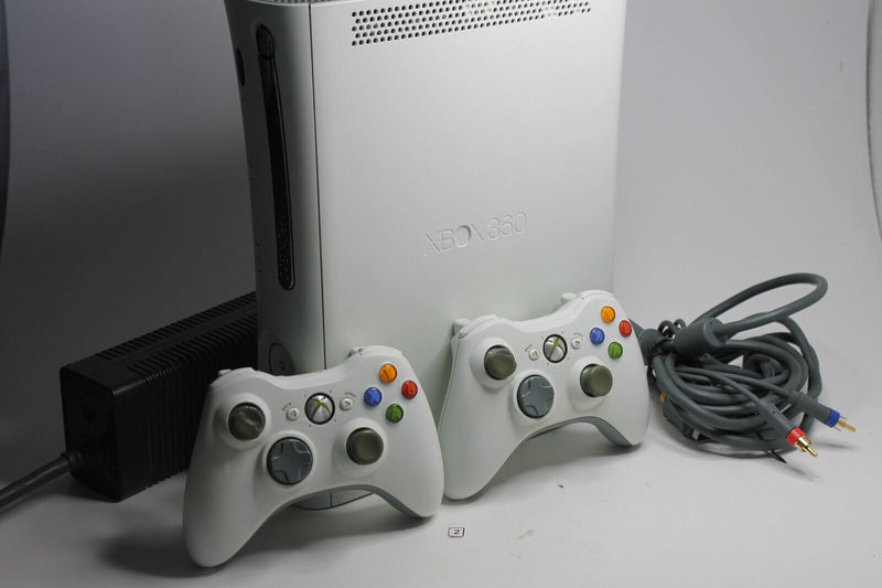 Laden Sie das Bild in Galerie -Viewer, Microsoft Xbox 360 Premium 60GB Weiß Spielekonsole mit 2 Controllern
