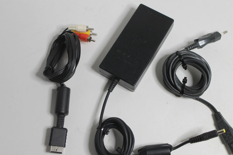 Laden Sie das Bild in Galerie -Viewer, Sony Playstation 2 Konsole Slim Set - Schwarz (SCPH-70001)
