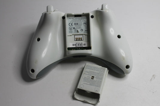 Microsoft Xbox 360 Premium 60GB Weiß Spielekonsole mit 2 Controllern