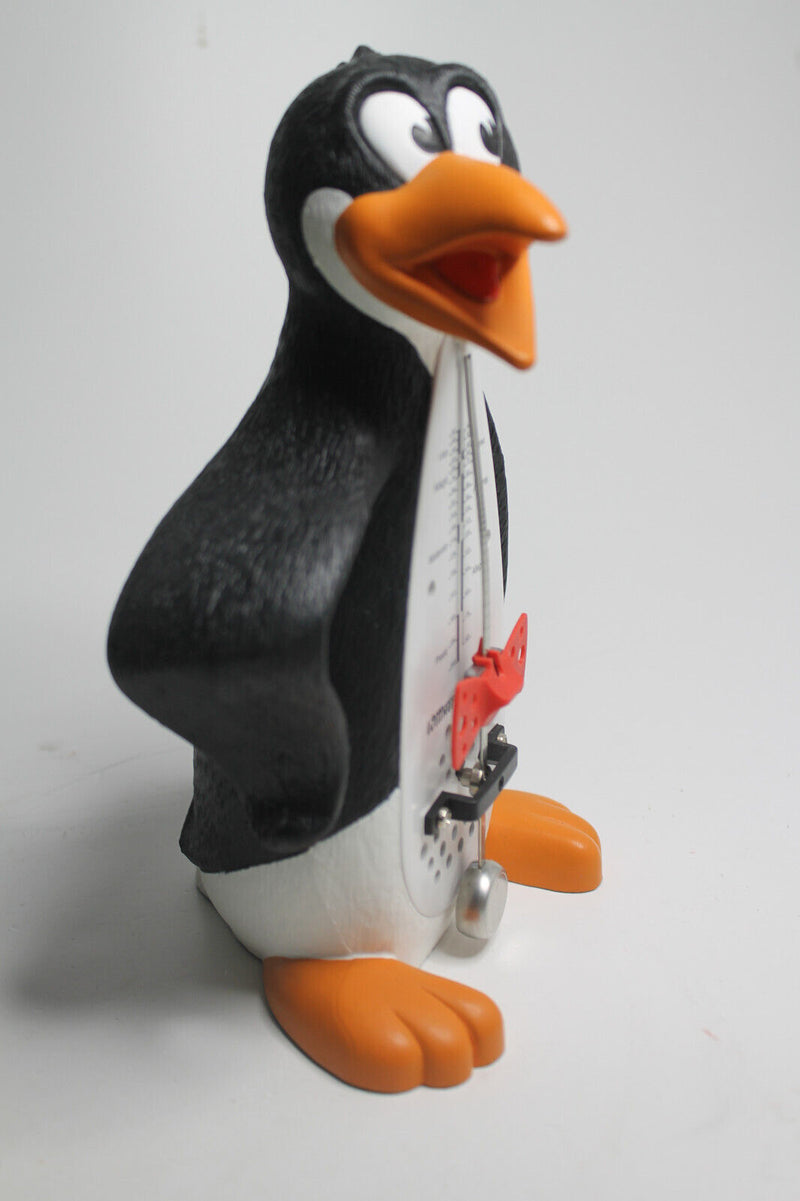 Laden Sie das Bild in Galerie -Viewer, Wittner Taktell Piccolo Mechanisches Metronom Pinguin teildefekt
