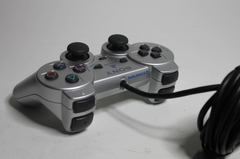 Laden Sie das Bild in Galerie -Viewer, Sony Playstation 2 Konsole Slim Set - Silber (SCPH-70001)
