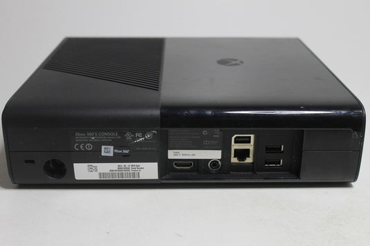 Microsoft Xbox 360 E Konsole 250 GB schwarz + Orig. Controller - GEBRAUCHT
