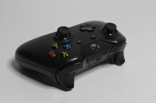 Microsoft Xbox One X 1TB Spielkonsole - Schwarz