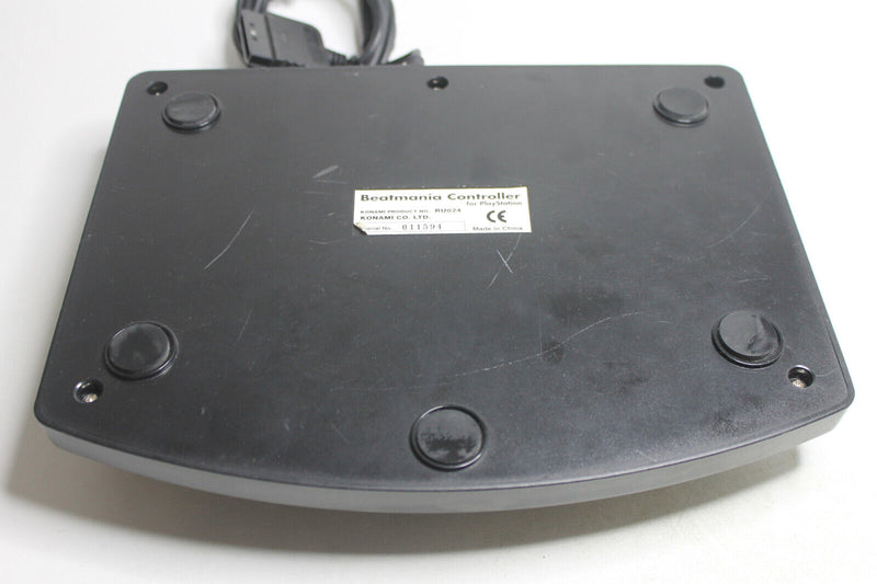 Laden Sie das Bild in Galerie -Viewer, Beatmania Dj-Controller (PSone, 2000)

