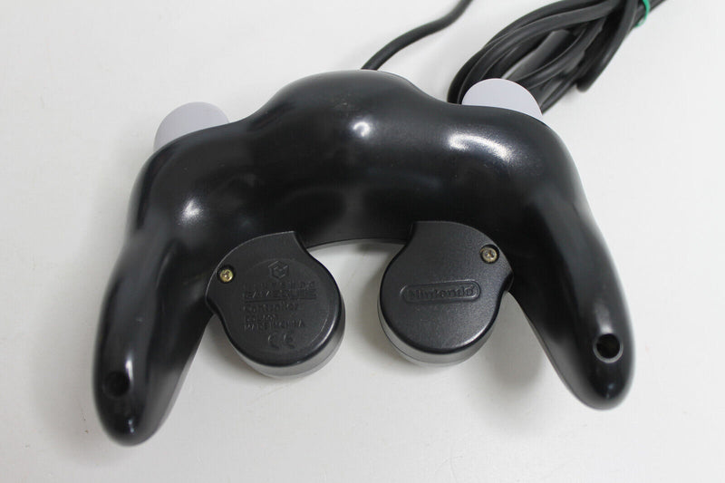 Laden Sie das Bild in Galerie -Viewer, Nintendo DOL003 GameCube Controller - Schwarz
