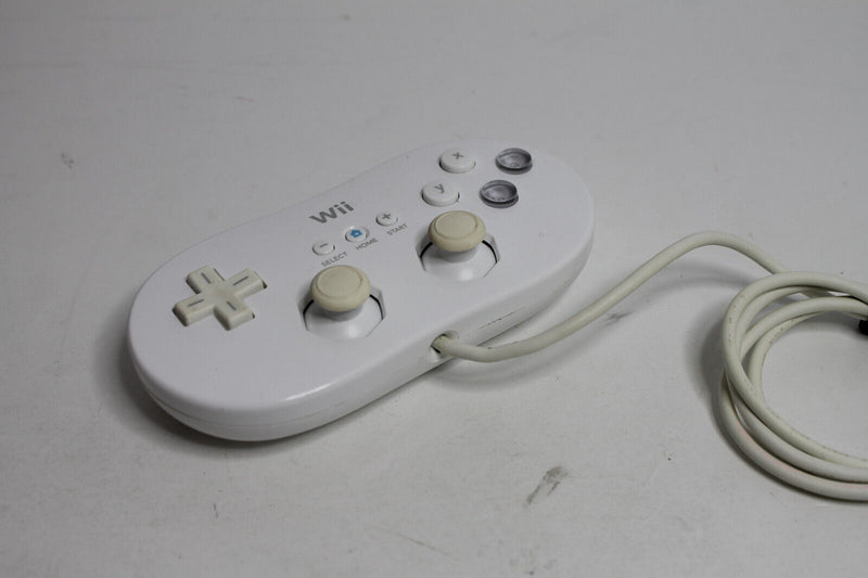 Laden Sie das Bild in Galerie -Viewer, Nintendo Classic (RVLARW1) Gamepad Controller

