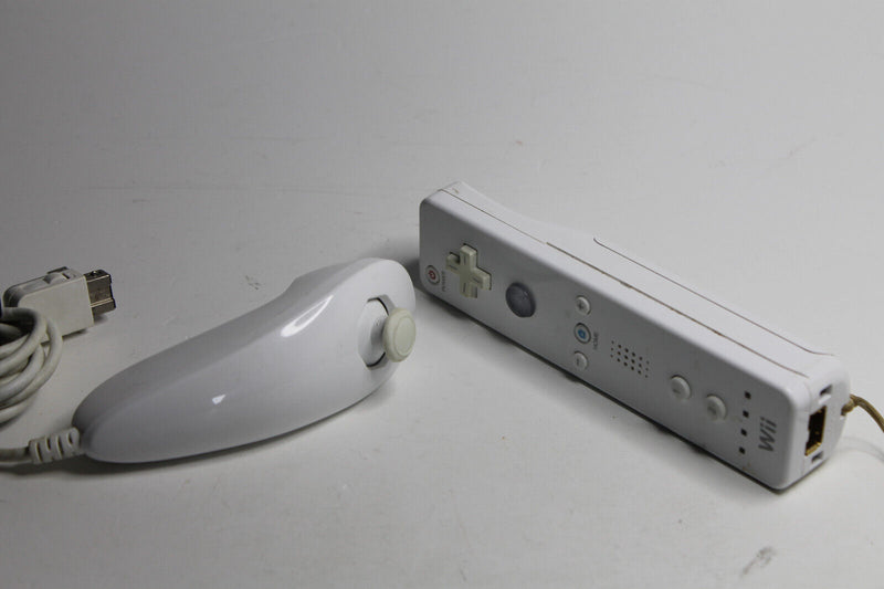 Laden Sie das Bild in Galerie -Viewer, Nintendo Wii Sports Pack 512MB Spielekonsole - Weiß mit Allem
