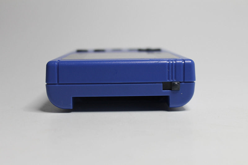 Laden Sie das Bild in Galerie -Viewer, Nintendo Game Boy Blau Handheld-Spielkonsole - TOP Zustand
