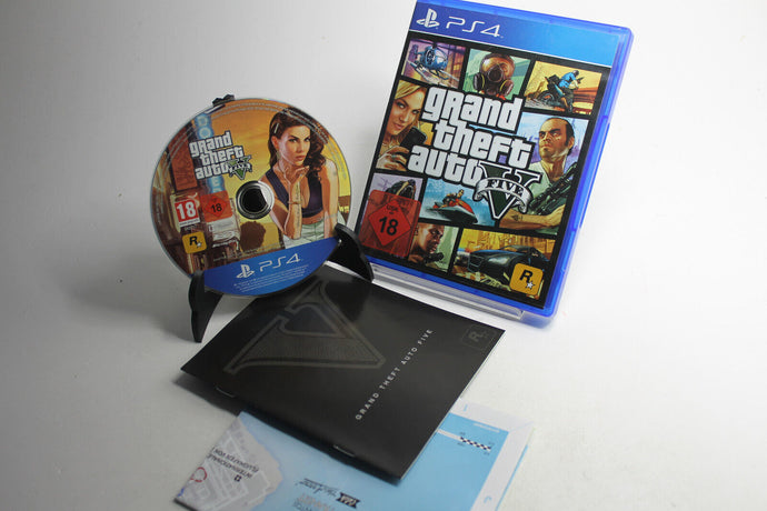 Grand Theft Auto V (PlayStation 4, 2014)