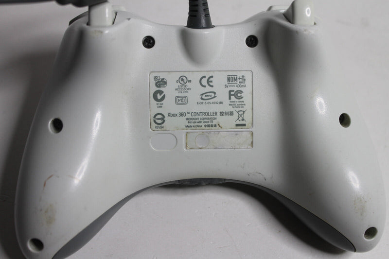 Laden Sie das Bild in Galerie -Viewer, Microsoft Xbox 360 Arcade 256MB Weiß Spielekonsole (XGX-00059)
