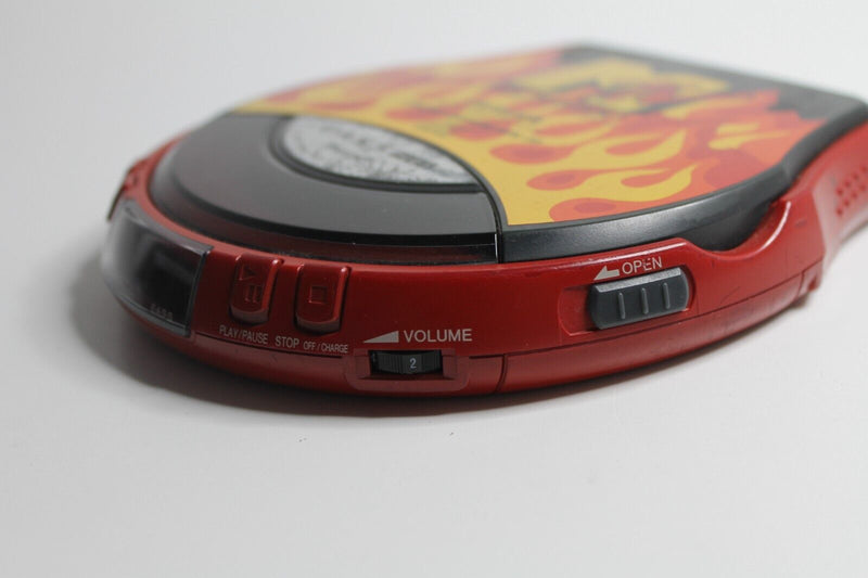 Laden Sie das Bild in Galerie -Viewer, AIWA MTV 77 Special Edition Discman Tragbarer CD Player Retro Sammler
