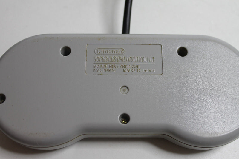Laden Sie das Bild in Galerie -Viewer, Nintendo Super Famicom Spielkonsole - Grau (SHVC001)
