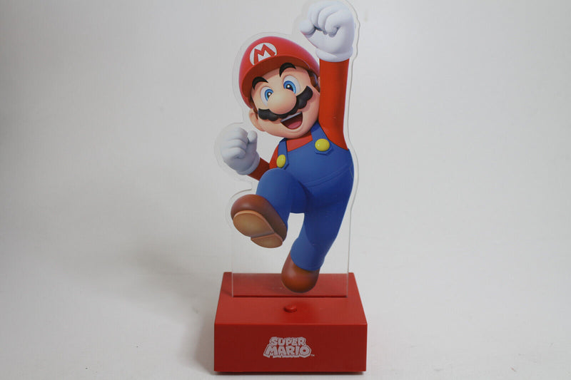 Laden Sie das Bild in Galerie -Viewer, Super Mario- LED Tischlampe Tischleuchte Nachtlicht 7 facher Farbwechsel
