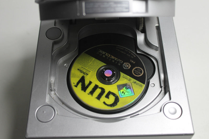 Laden Sie das Bild in Galerie -Viewer, NGC - Nintendo GameCube Konsole Silber mit Controller
