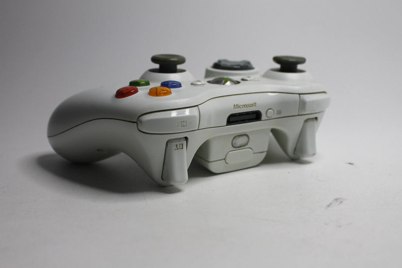Laden Sie das Bild in Galerie -Viewer, Microsoft Xbox 360 Premium 60GB Weiß Spielekonsole mit 2 Controllern
