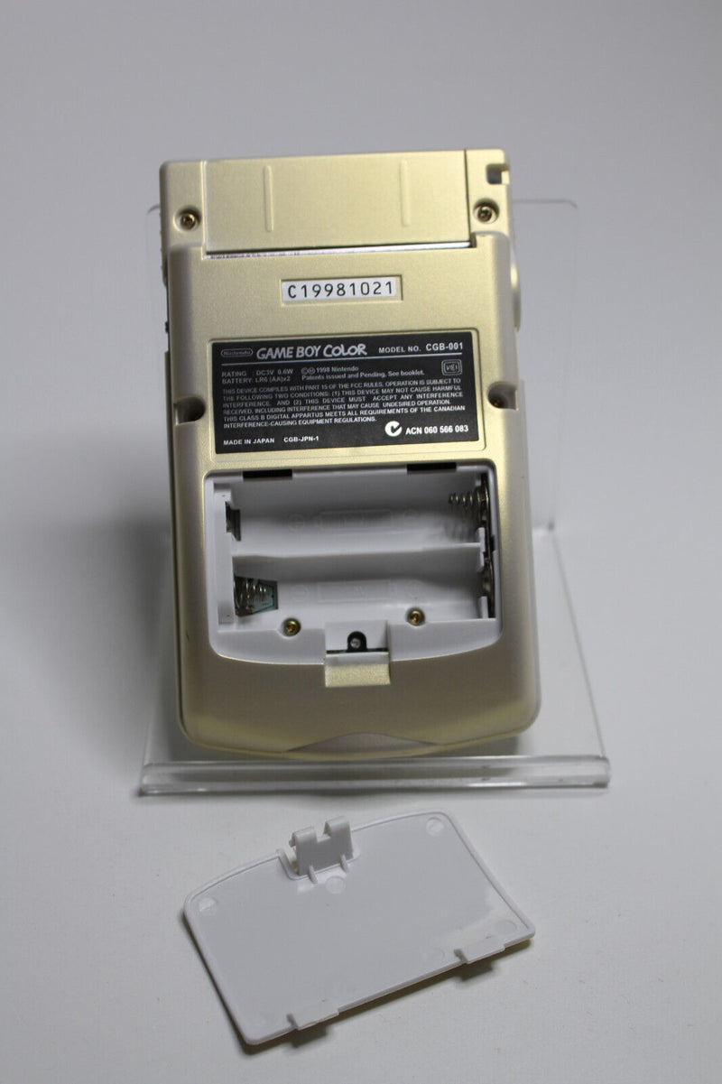 Laden Sie das Bild in Galerie -Viewer, Nintendo Game Boy Color GBC Pokemon Pikachu Edition Gold - toller Zustand
