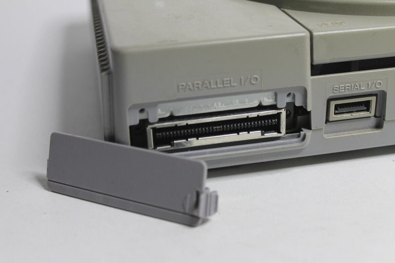 Laden Sie das Bild in Galerie -Viewer, Sony PlayStation 1 Spielekonsole - Grau Ersatzkonsole
