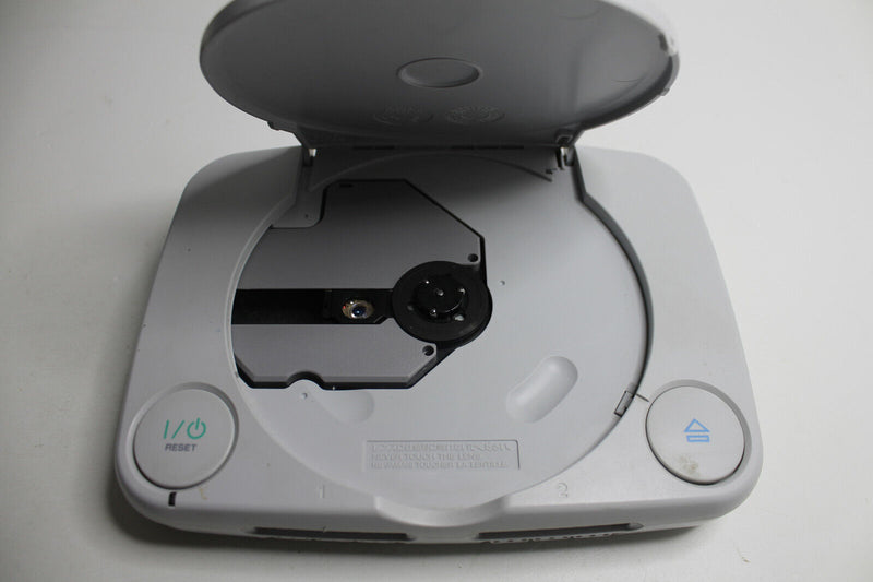 Laden Sie das Bild in Galerie -Viewer, Sony PlayStation 1 Spielekonsole - Weiß (SCPH-102)
