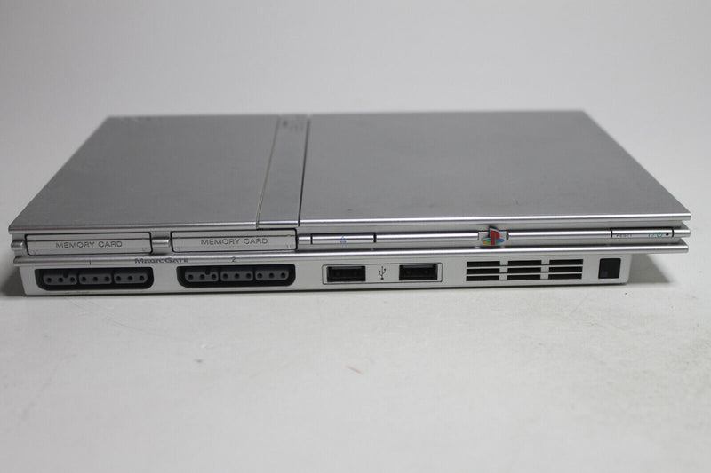 Laden Sie das Bild in Galerie -Viewer, Sony Playstation 2 Konsole Slim Set - Silber (SCPH-70001)
