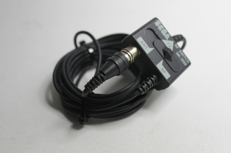 Laden Sie das Bild in Galerie -Viewer, Sega Mega Drive Schwarz Spielekonsole (PAL)
