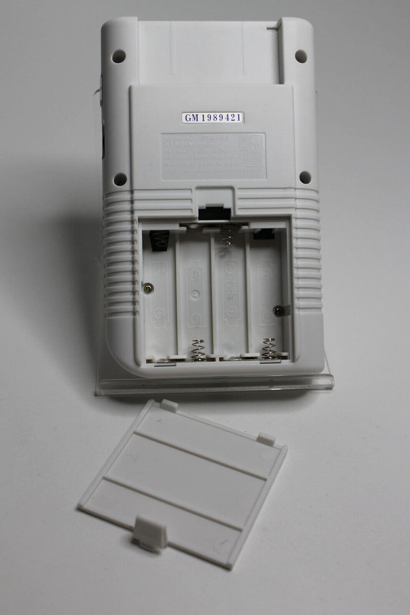Laden Sie das Bild in Galerie -Viewer, Nintendo Gameboy Classic weiß Handheld mit IPS V5 LCD-Display Mod - TOP Zustand
