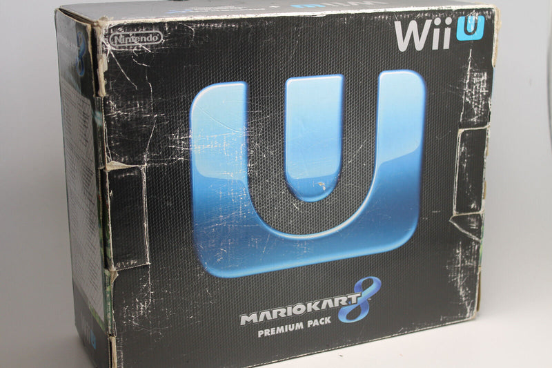 Laden Sie das Bild in Galerie -Viewer, Nintendo Wii U 32GB Konsolenpaket - Schwarz - guter Zustand
