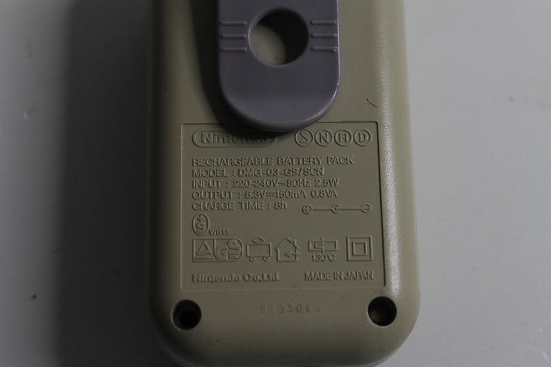 Laden Sie das Bild in Galerie -Viewer, Nintendo Gameboy Powerbank/ Battery Pack/ Akku - in grau
