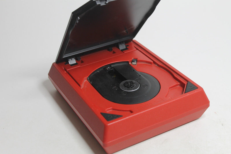 Laden Sie das Bild in Galerie -Viewer, Nintendo Wii Mini Konsole Rot - Nur Konsole - GUT
