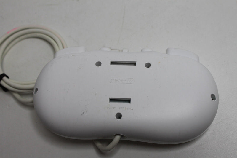 Laden Sie das Bild in Galerie -Viewer, Nintendo Classic (RVLARW1) Gamepad Controller
