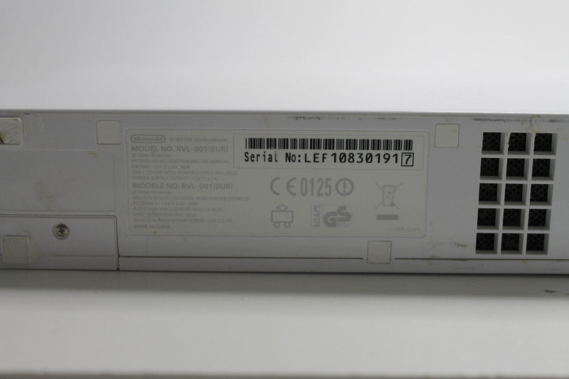Laden Sie das Bild in Galerie -Viewer, Nintendo Wii Sports Pack 512MB Spielekonsole - Weiß mit Allem

