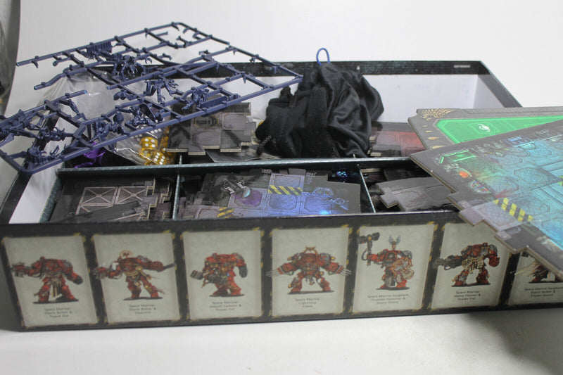 Laden Sie das Bild in Galerie -Viewer, Space Hulk Brettspiel Englisch - Board Game Szenery Warhammer 40k Neuwertig
