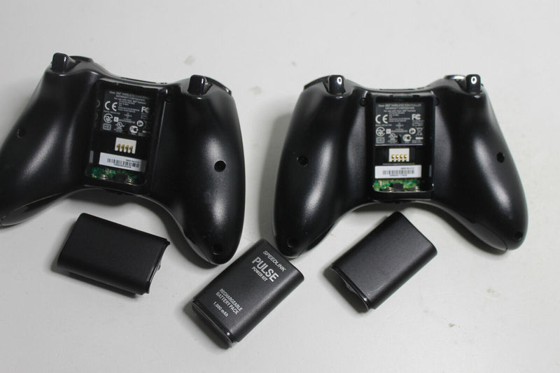 Laden Sie das Bild in Galerie -Viewer, Microsoft Xbox 360 E 500GB Schwarz Spielekonsole OVP Top Zustand
