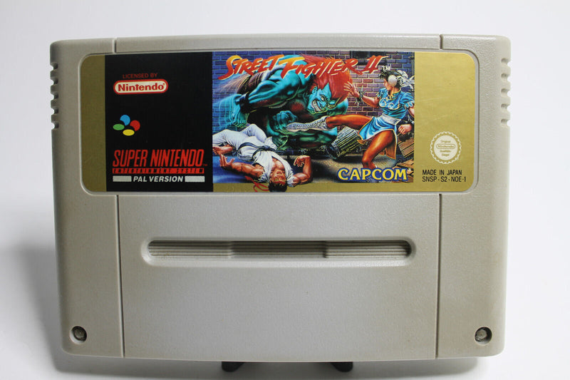 Laden Sie das Bild in Galerie -Viewer, SNES - Street Fighter 2 für Super Nintendo (B)
