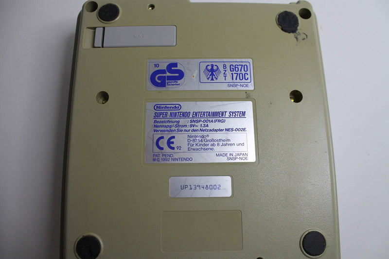 Laden Sie das Bild in Galerie -Viewer, Nintendo Super Famicom Spielkonsole - Grau (SHVC001)
